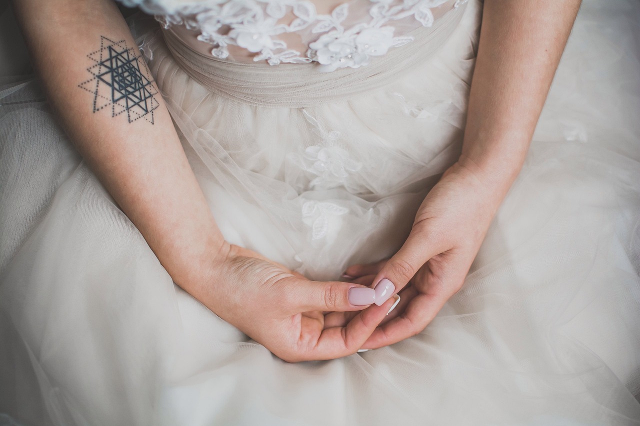 10 cose da sapere prima di usare una crema su tatuaggi freschi