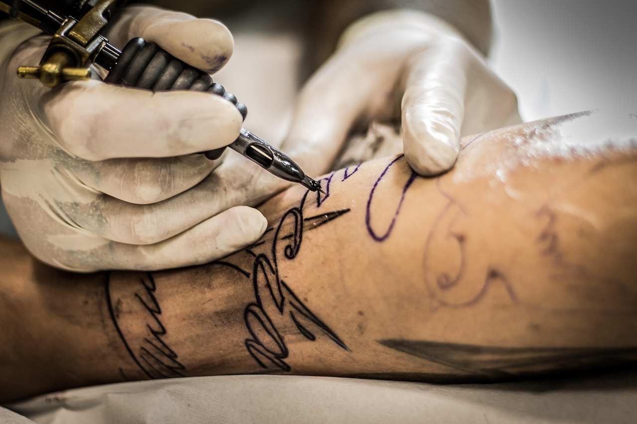 5 motivi per cui il tuo tatuaggio non guarisce correttamente: scopri TattooVel